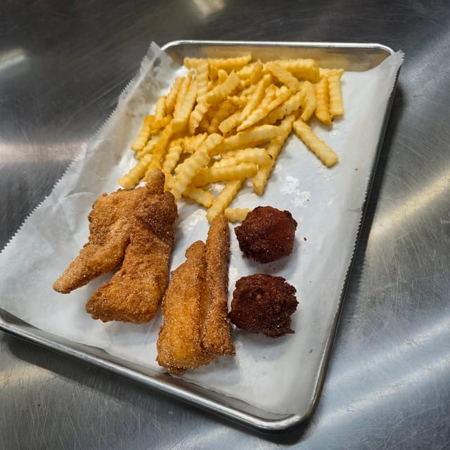 Catfish Lunch Special.